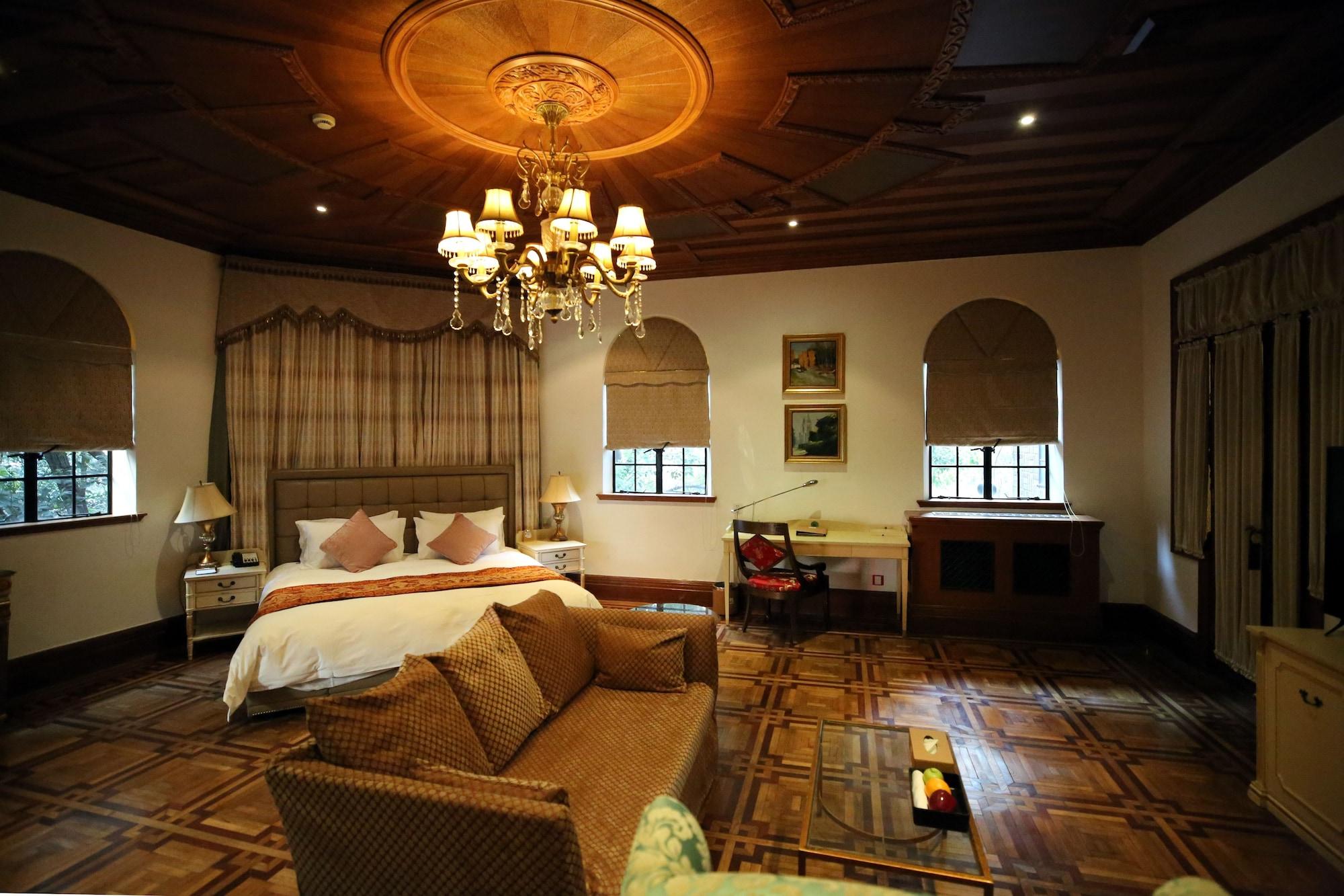 Shanghai Moller Villa Hotel - National Historic And Cultural Relics Protection Building Exterior photo